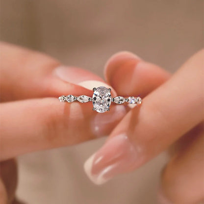 Novo 925 cor prata oval anel feminino requintado moda metal incrustado aaa zircão pedras anel de casamento noivado jóias finas